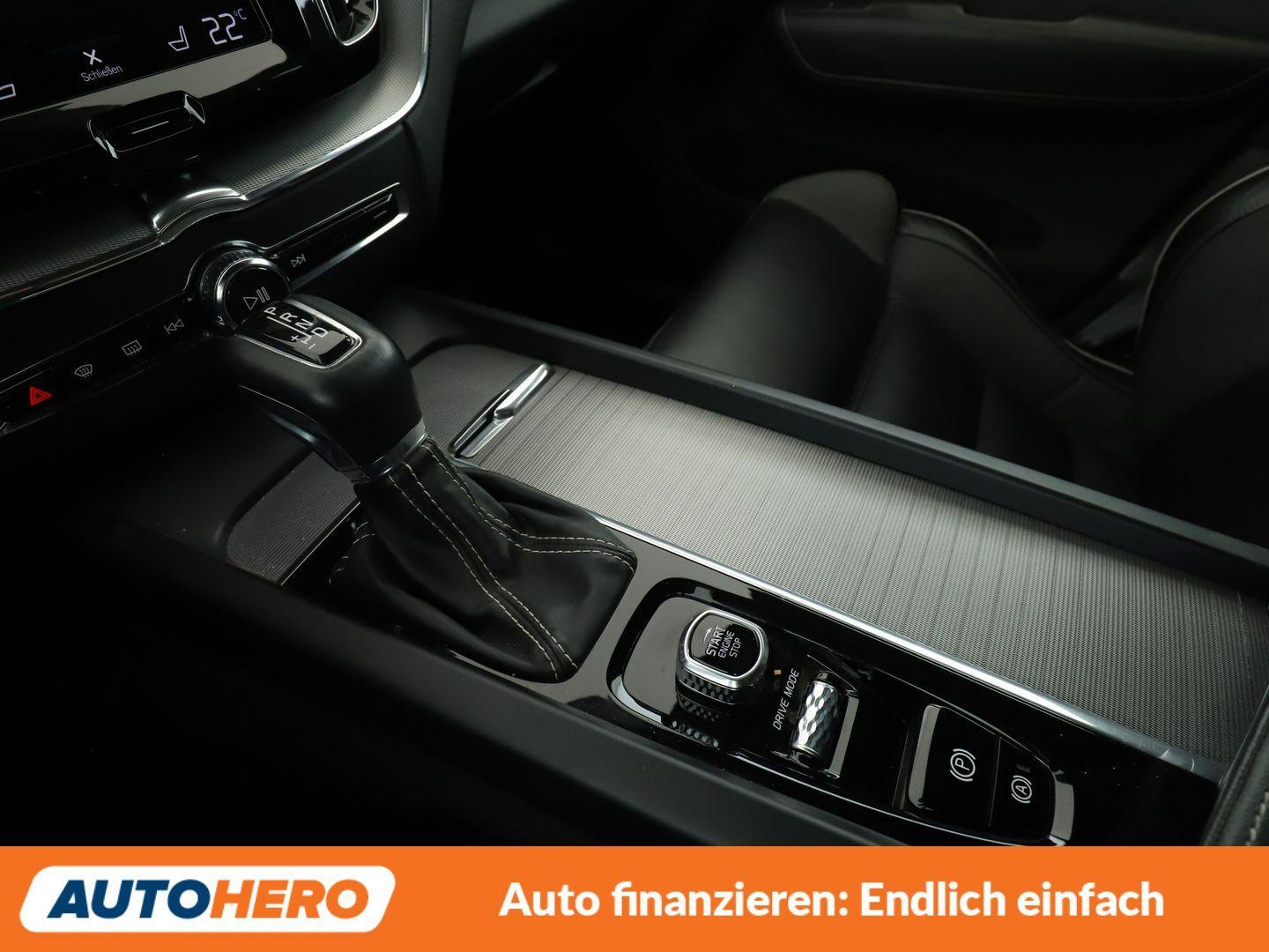 Volvo XC60 2.0 T5 R-Design 2WD Aut.*NAVI*LED*CAM*PDC*