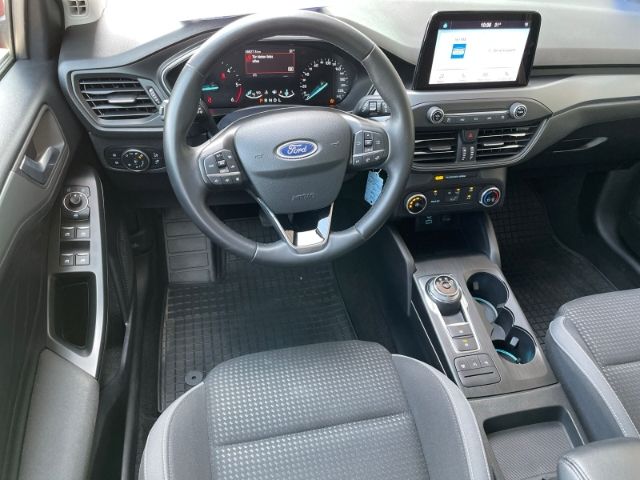 Fahrzeugabbildung Ford Focus 1.5 EcoBlue, Cool & Connect Autom. DAB, Ei