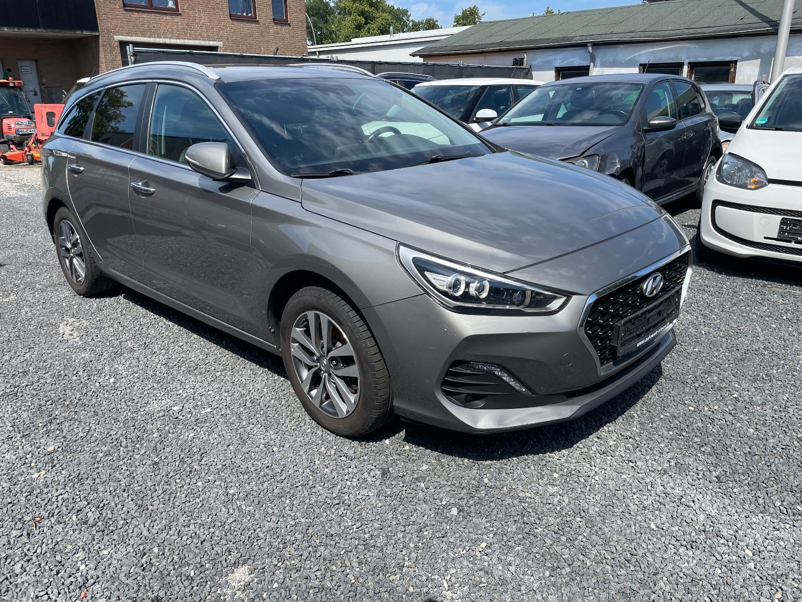 Hyundai i30 cw Select