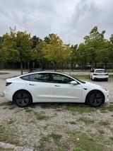 Tesla Model 3 Hinterradantrieb RWD RWD - Tesla Gebrauchtwagen in München