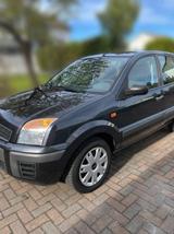 Ford Fusion 1.4 - Ford Fusion: For