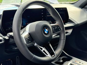BMW 123 xDrive M Sportpaket Head-Up HK HiFi DAB LED