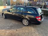 Mercedes-Benz C 180 KOMPRESSOR T CLASSIC Classic alles gemacht - Mercedes-Benz C 180: Classic