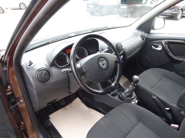 Fahrzeugabbildung Dacia Duster I Laureate 4x4/1.Hand/AHK/Alu/