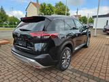 Nissan X-Trail e-Power e-4orce Tekna 1.5 VC-T EU6e Allr - Nissan X-Trail: Allradantrieb