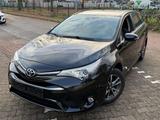 Toyota Avensis 1.8 VVT-I Touring Sports Comfort Navi - Toyota Avensis: Sport