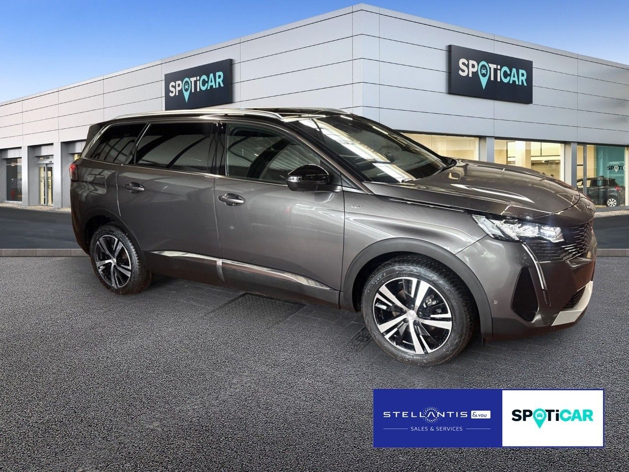 Peugeot 5008 1.2 Hybrid e-DSC6 GT 7-SITZE AHK GJR FOCAL imagem 3