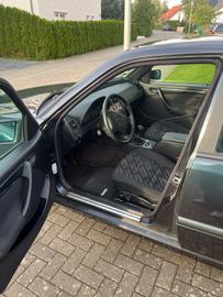 صورة 6 لـ 1997 Mercedes-BENZ C 180