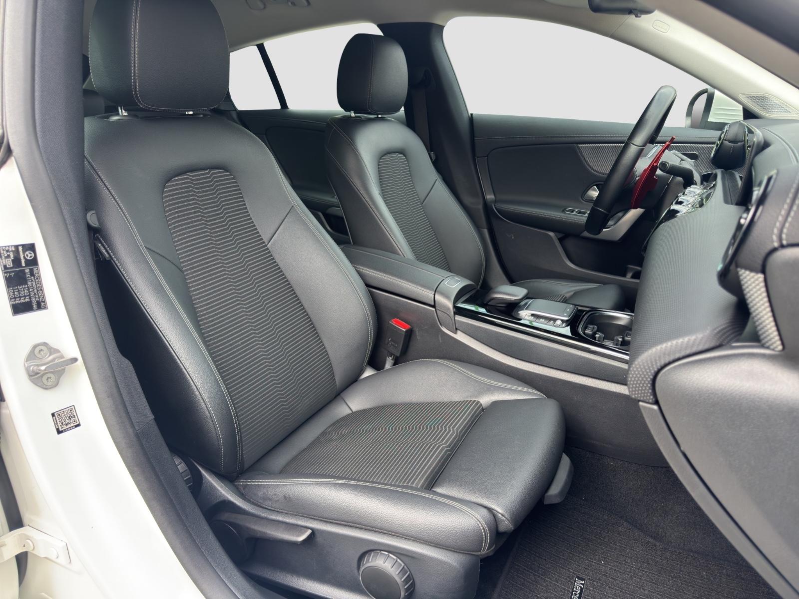Mercedes-Benz CLA 220d * 190 PS * Automatik *, миниатюра 24