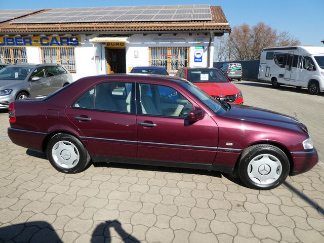 Mercedes-Benz C 180 ELEGANCE Automatik NUR 48´km