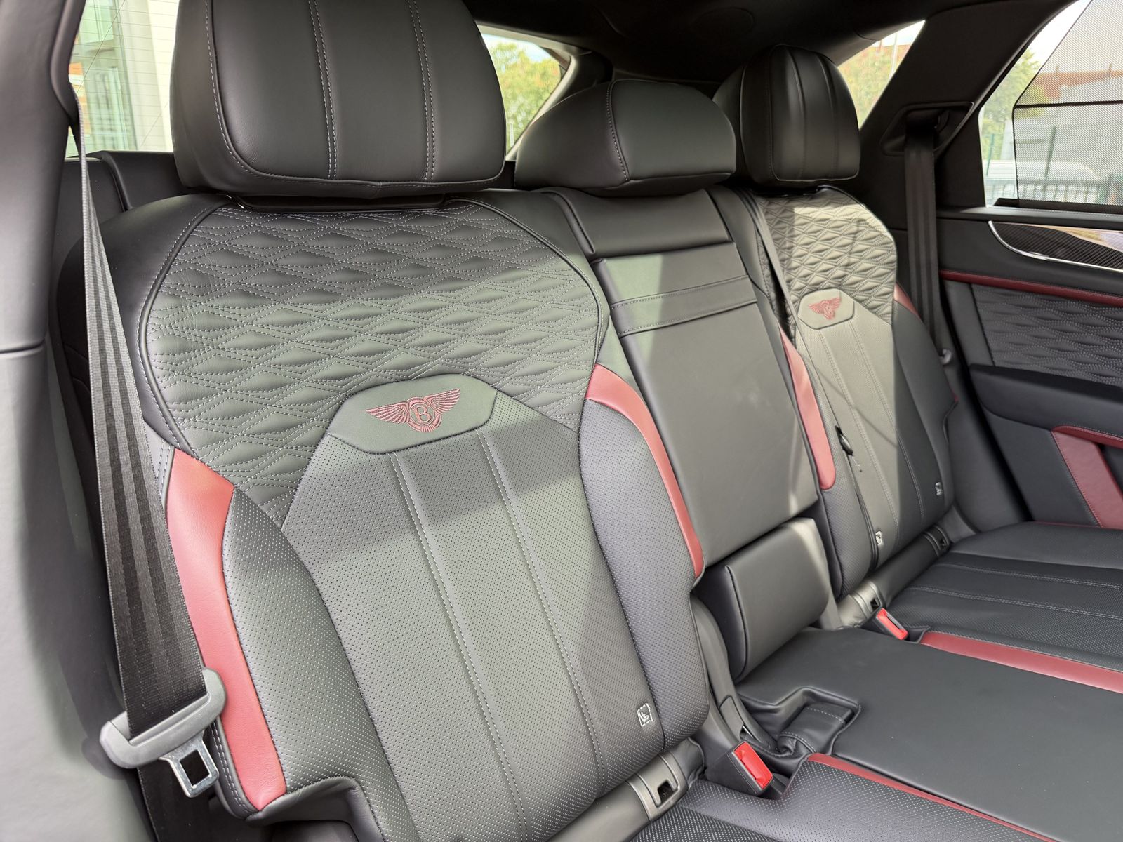 Bentley Bentayga V8 Speed *CC-Brakes*B&O* foto 24