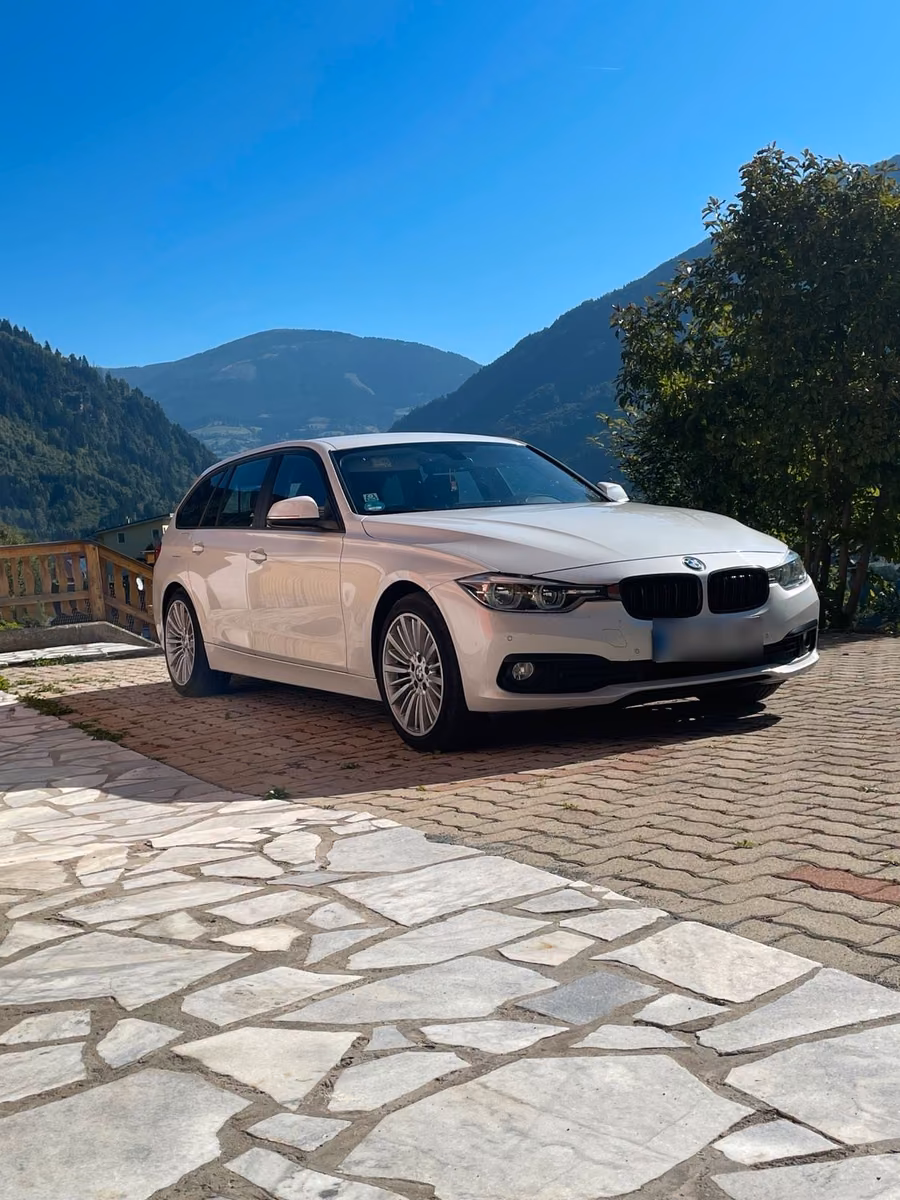 BMW 320