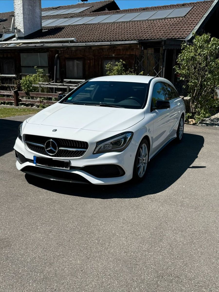 MERCEDES-BENZ Mercedes CLA 220d SB / AMG Line / Edition ...