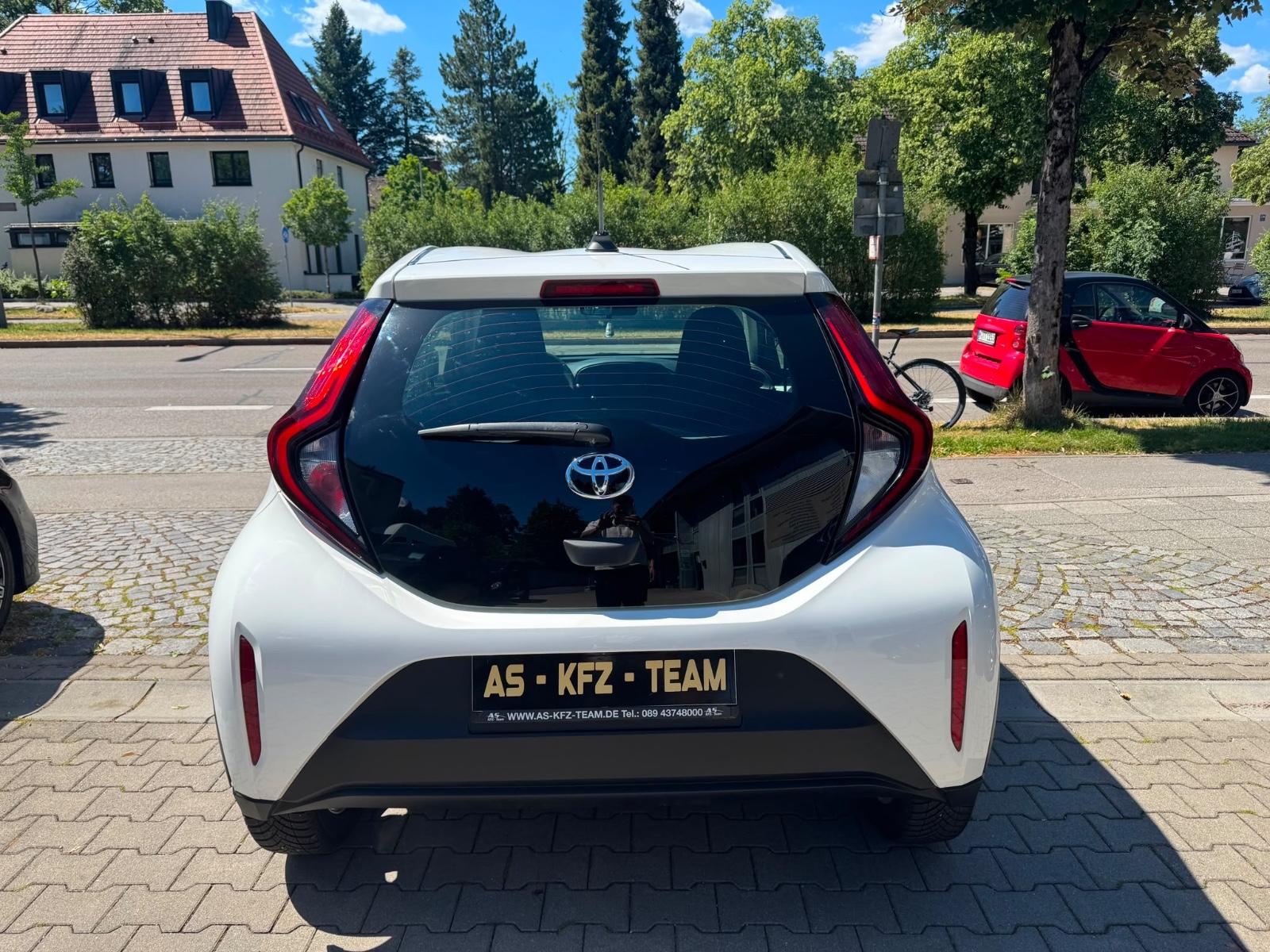 Toyota Aygo X Play Klima Kamera Multi Allwetterreifen