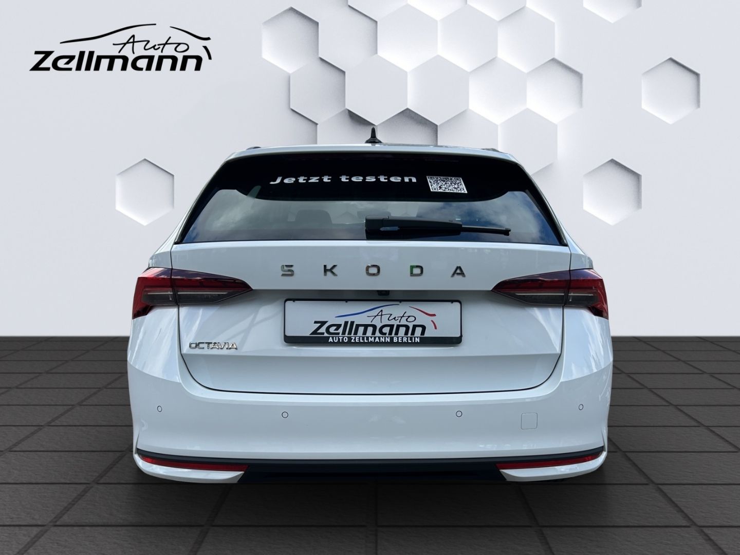 Octavia Combi 1.5 TSI mHEV DSG- Selection-Side A