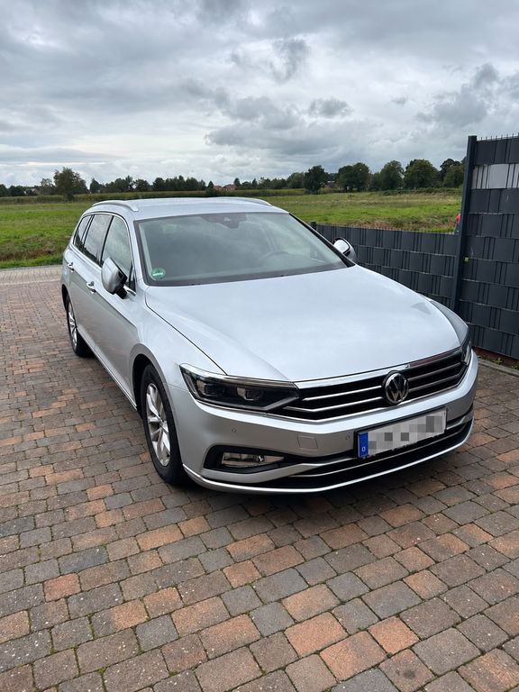 Image of Volkswagen Passat