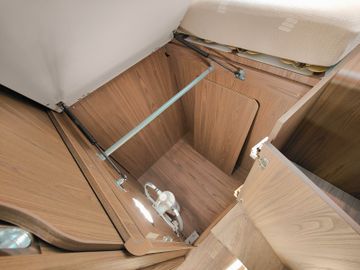 Fahrzeugabbildung HYMER / ERIBA / HYMERCAR B-KLASSE BML-I 780 MASTERLINE JPS - MEGA VOLL