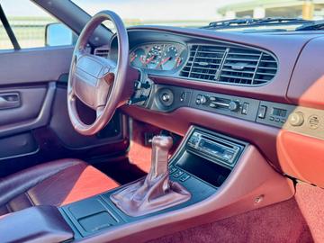 1990 Porsche 944 缩略图 16
