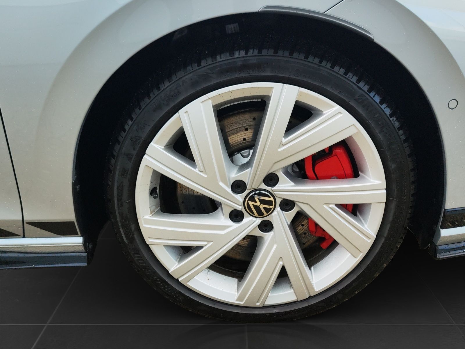 Volkswagen Golf - Bild 7