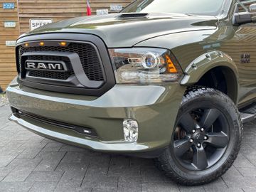 Dodge RAM - 8