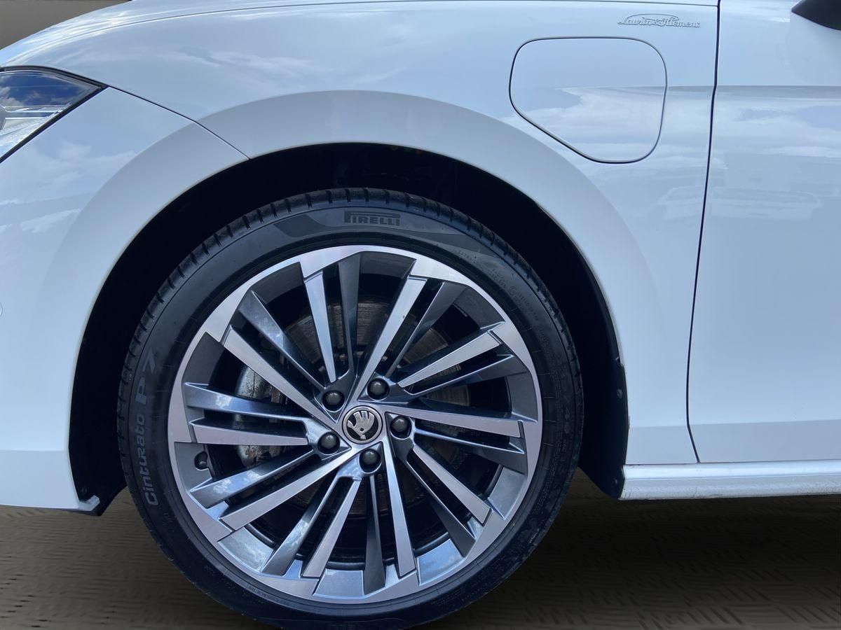 Superb 1.5 TSI iV 150 kW PlugIn Hybrid L&K  Lede