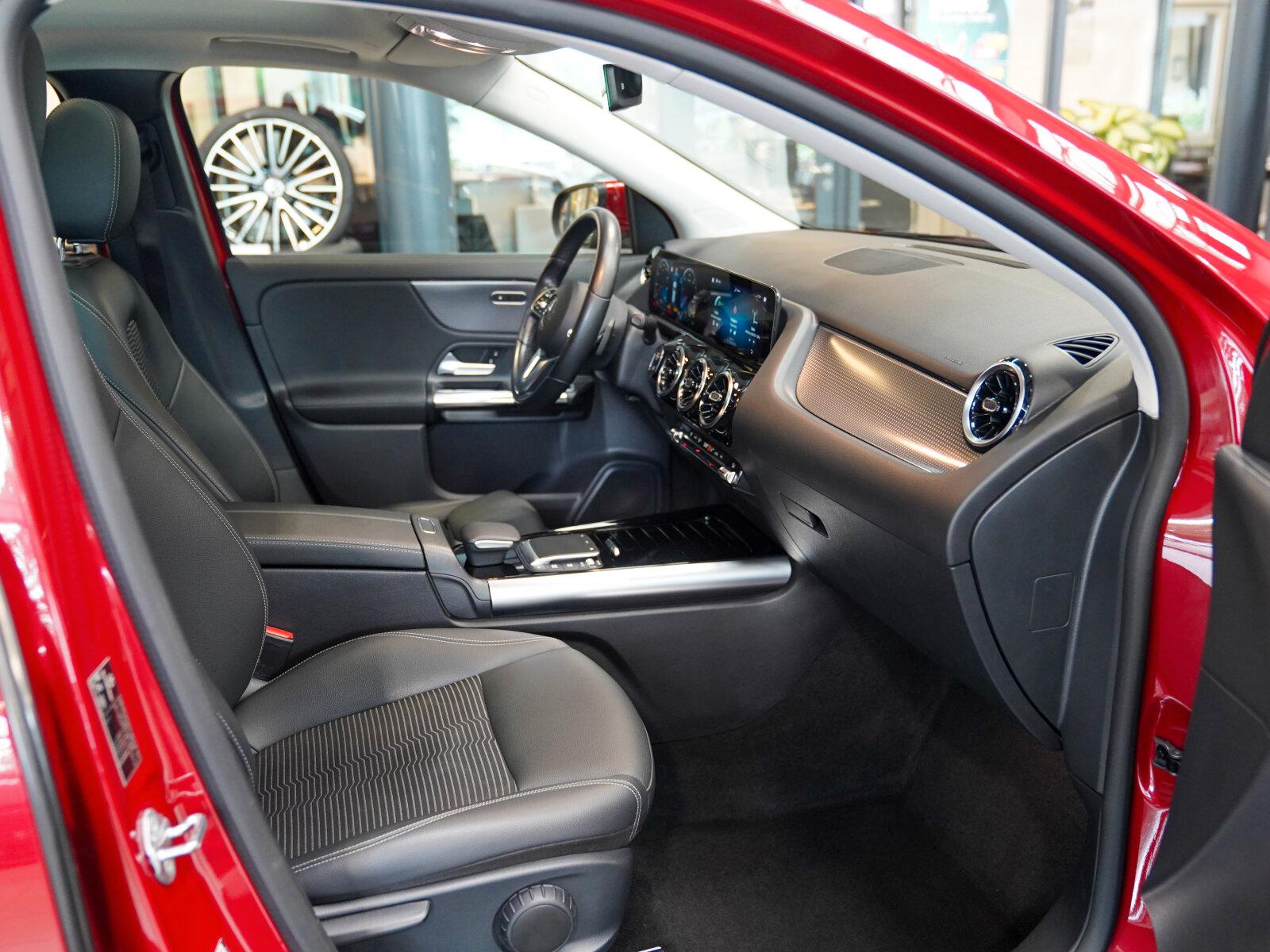 Mercedes-Benz GLA d Progressive MULTIBEAM 360° Pano Alarm, миниатюра 10
