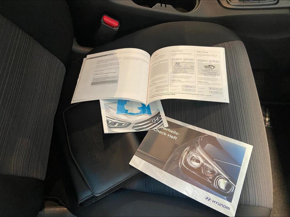 Hyundai Kona Pure 2WD