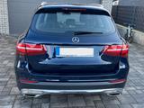 Mercedes-Benz GLC 220 d 4MATIC Autom. - - Mercedes-Benz GLC 220 von privat