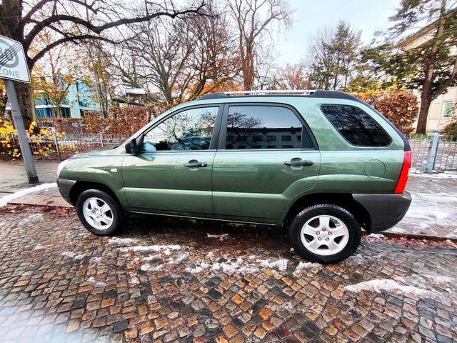 Kia Sportage 2005 , JE, KM 2,0i 16V . 1975...