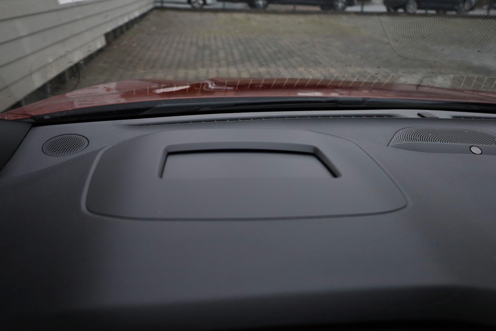 Ford Focus Lim. ST,Navi,SH,HUD,Kamera,ACC,Panorama+WR