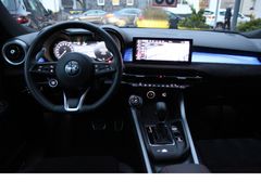 Fahrzeugabbildung Alfa Romeo Tonale Veloce*Alcantara!*19Zoll*Ambiente!*Kamera