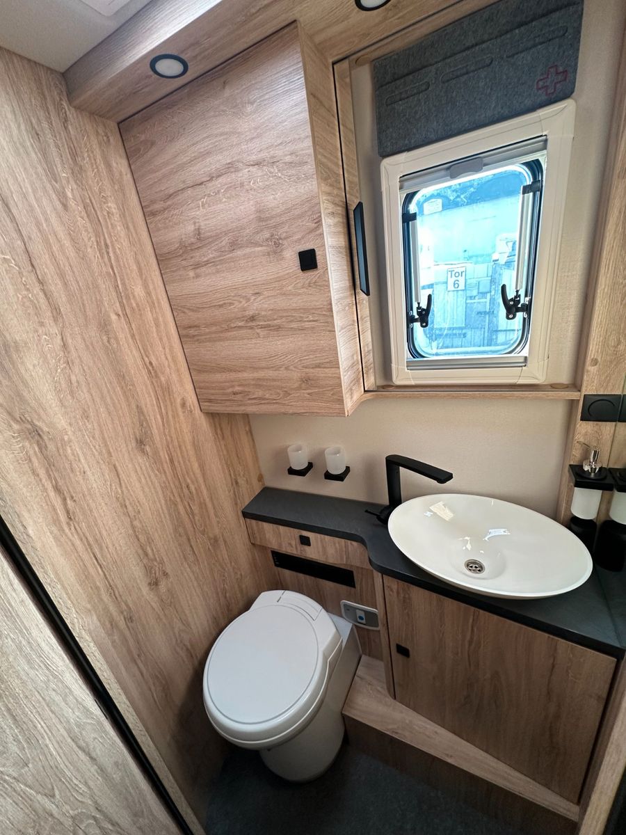 Fahrzeugabbildung Eura Mobil Profila T 726 EB *GOLD LEVEL* AL-KO HY4