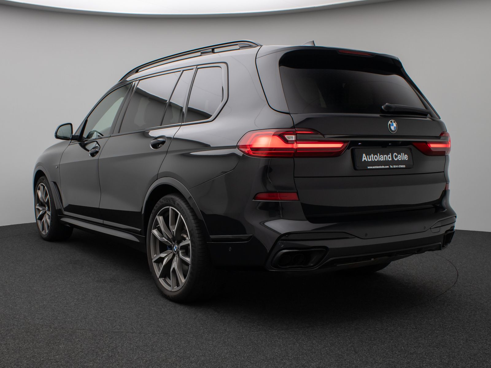 Fahrzeugabbildung BMW X7 M50i Laser 360°HUD DAB H/K SoftCL AHK 22Zoll