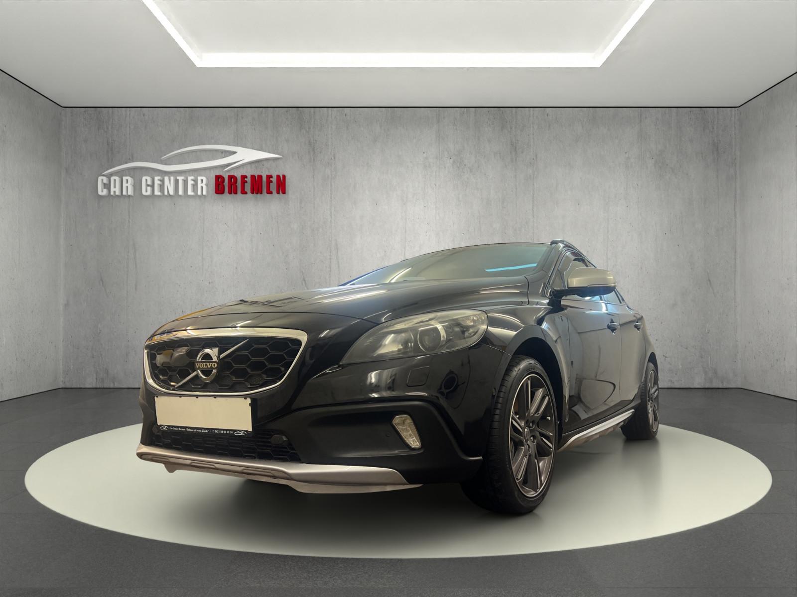 Volvo V40 Cross Country Summum NAVI SHZ leder Bi-Xenon