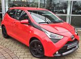 Toyota Aygo x-play Team Deutschland - gebrauchte Toyota Aygo (X) aus dem Jahr 2021