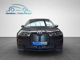 BMW iX 40 xDrive MFL KZU QI SHZ LED KAMERA 4Z - BMW iX aus 2024