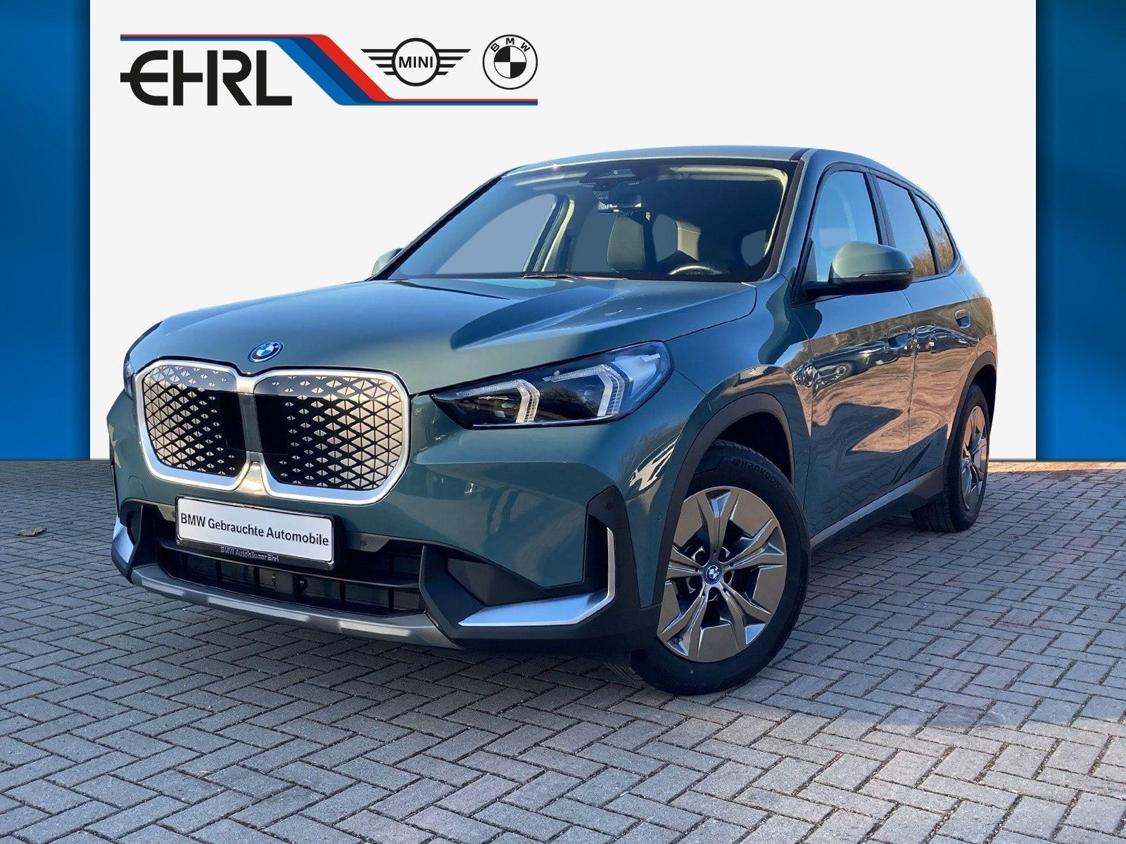 BMW iX1 xDrive30 DAB LED Komfortzg. Parkassistent