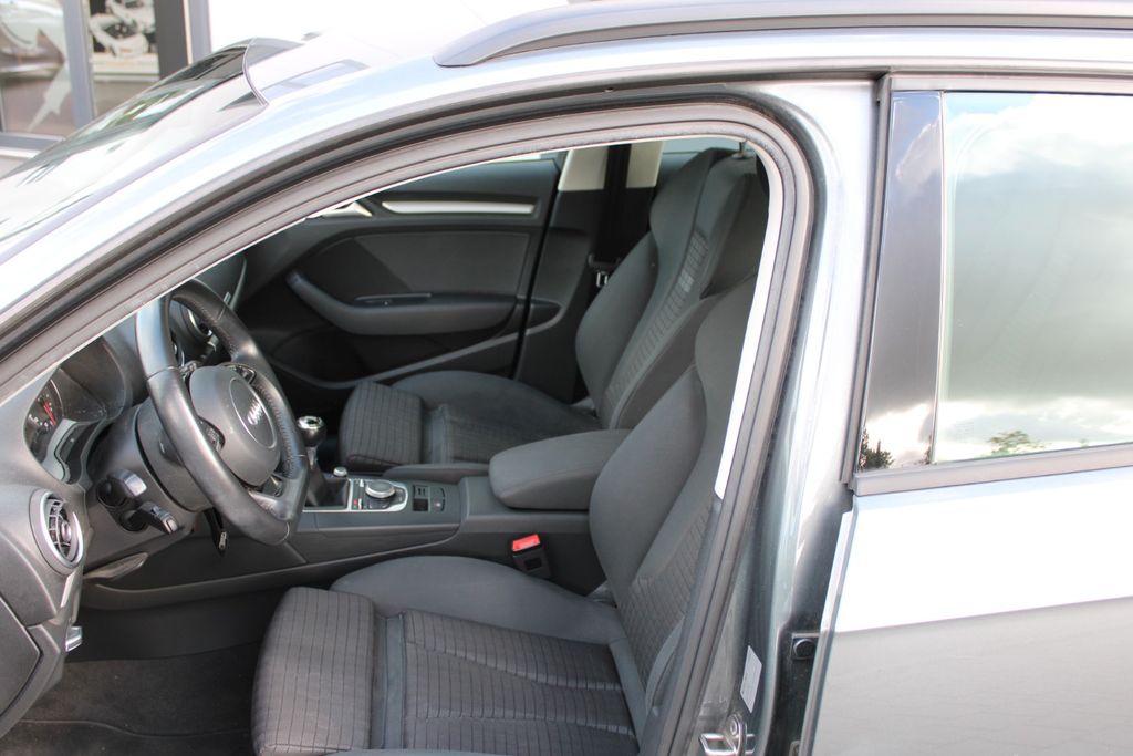 AUDI A3 Sportback ambition NAVI SHZ KLIMA ALU