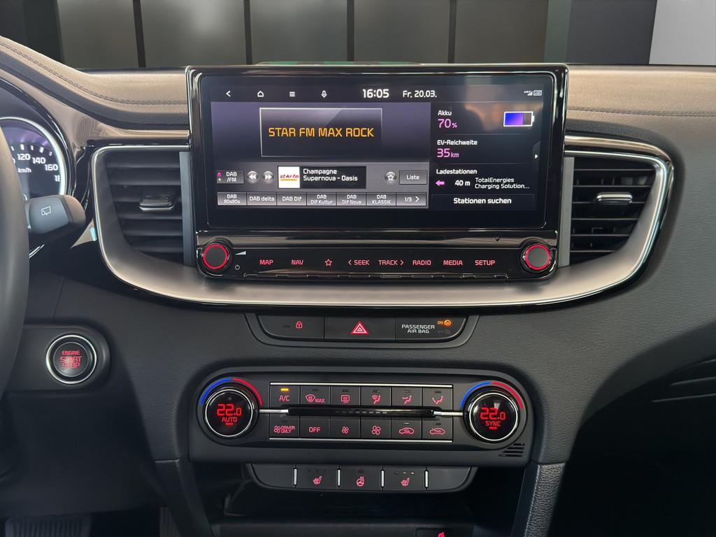 Kia Ceed SW 1,6 SPIRIT HYBRID LED NAVI ACC KLIMA 16"