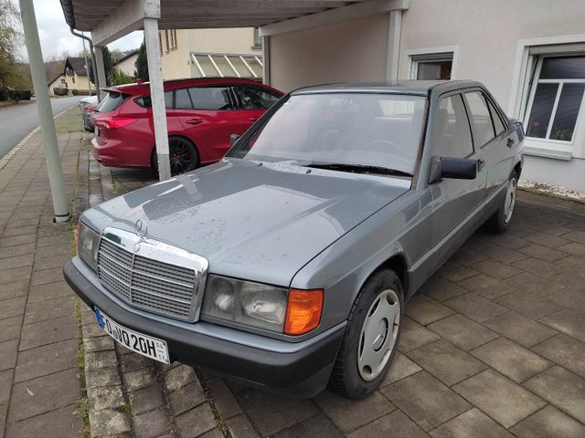 Mercedes-Benz 190 D 2.5