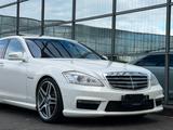 Mercedes-Benz S 63 L AMG S Kamera Leder Biturbo V8 5.5 - Mercedes S 63 AMG Benzin Gebrauchtwagen