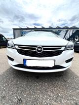 Opel Astra Sports T. 1.6 CDTI eco Sel. 81 S/S 97g... - Opel Astra: 97