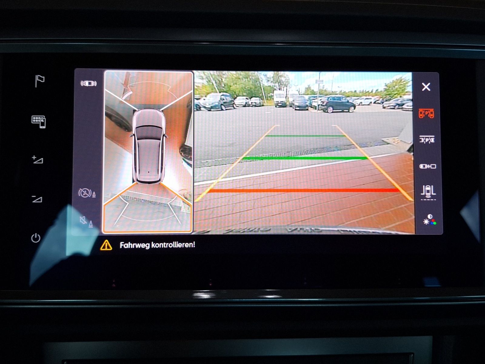Fahrzeugabbildung CUPRA Ateca VZ DSG 4Drive LED Navi AID ACC RFK Beats S
