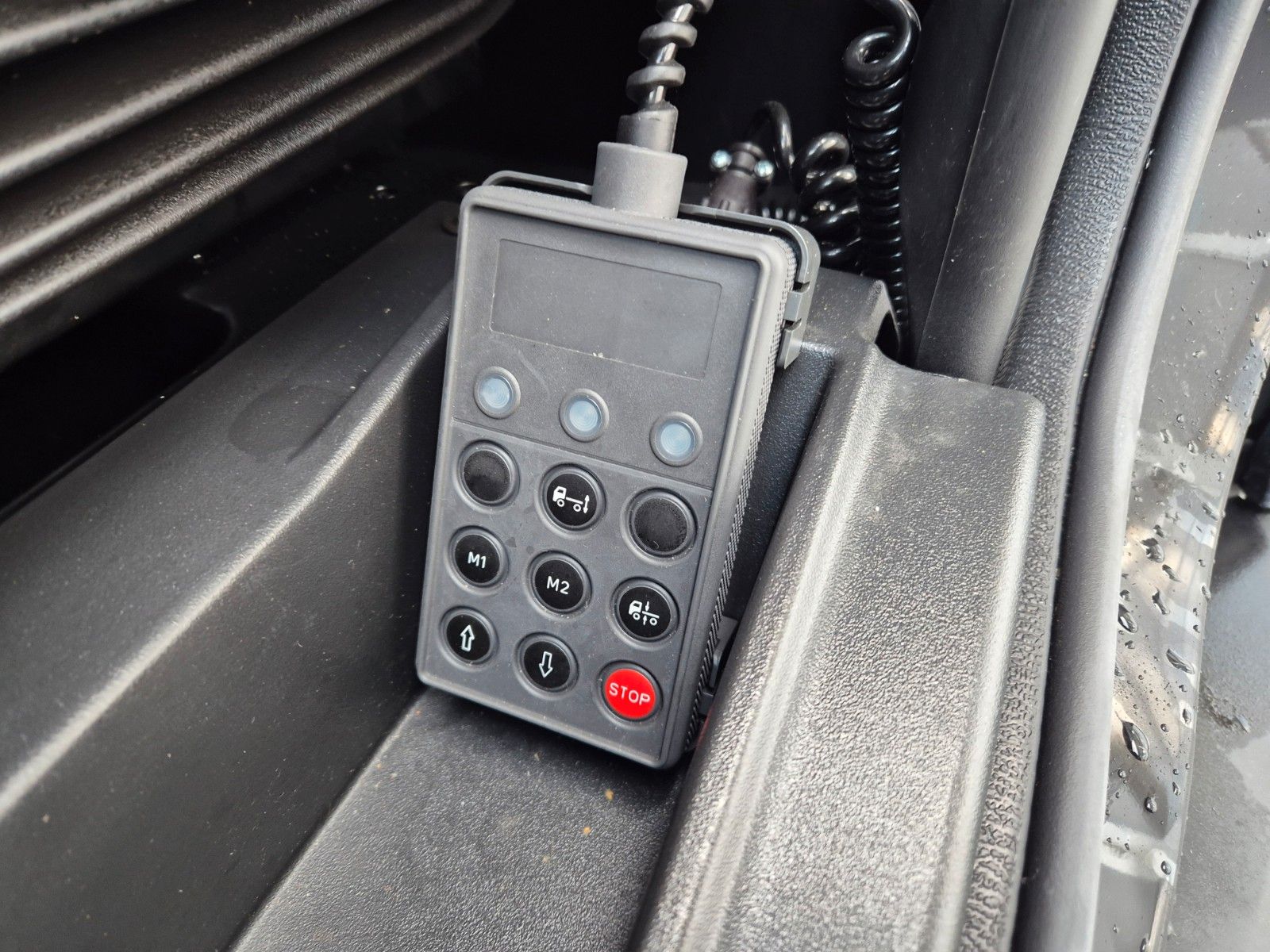 Fahrzeugabbildung Iveco Eurocargo ML80E22/P 2x AHK Klima Standh. Bett