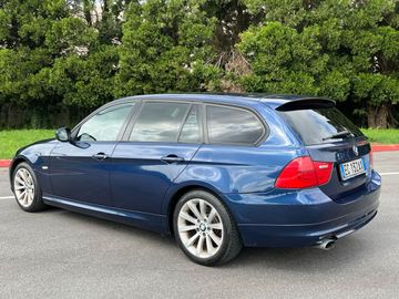 BMW 318 - 4