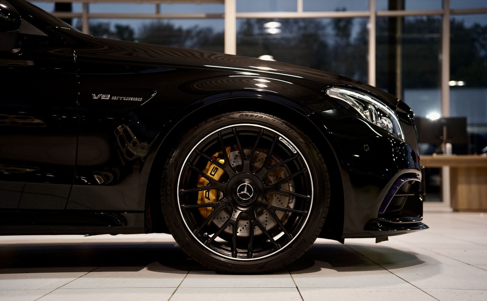 Mercedes Benz C 63 Amg