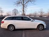 Mercedes-Benz E 220 CDI T-Modell 9G-TRONIC... - Mercedes-Benz E 220: Cdi T Modell