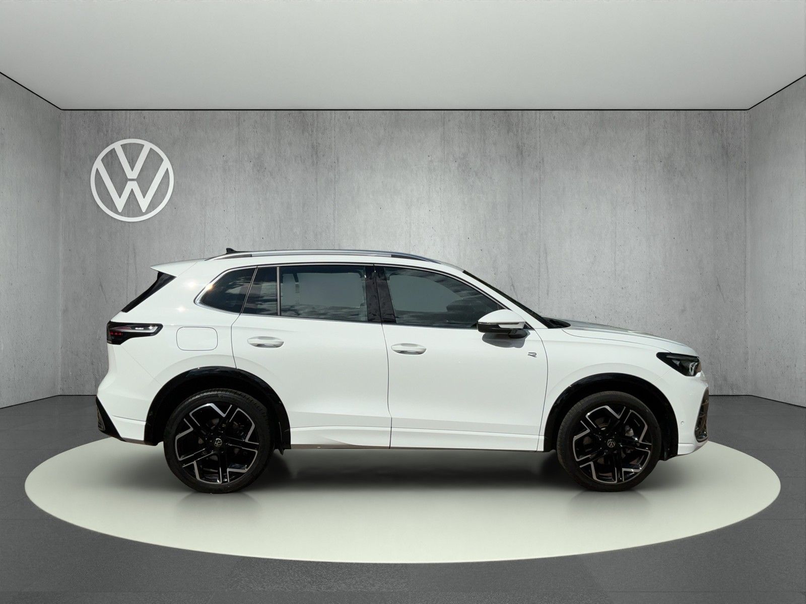 Volkswagen Tiguan 2.0 TDI 4Motion R-Line DSG foto 5