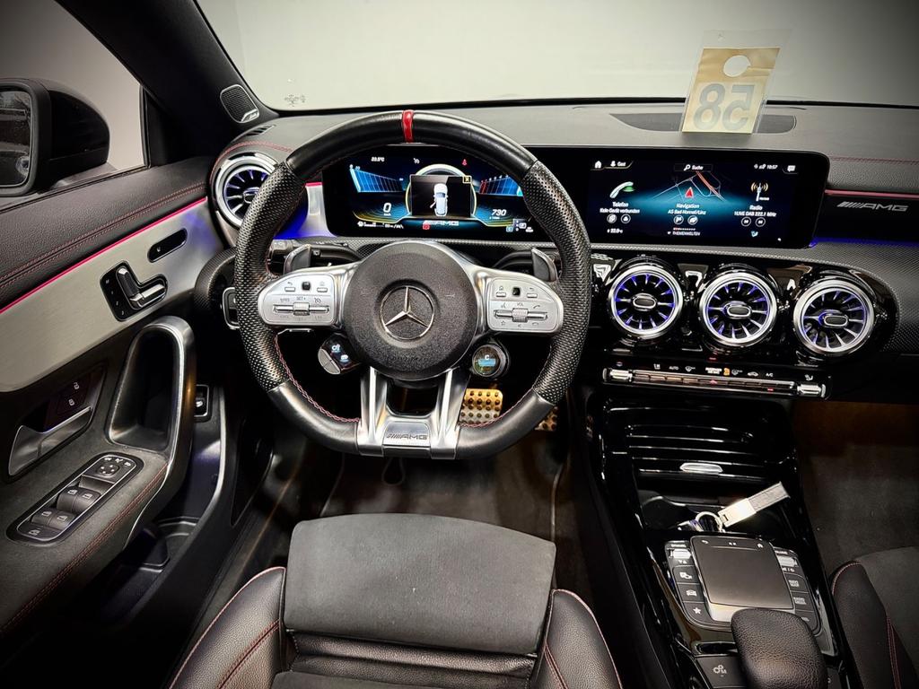 Mercedes-Benz CLA 45 AMG Shooting Brake