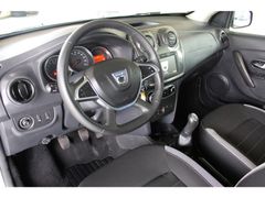 Fahrzeugabbildung Dacia Sandero Prestige,Top-Zustand,Nur 21291 KM